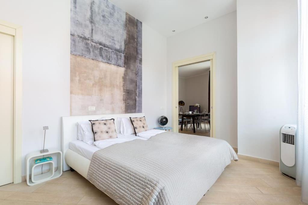 Apartment Designer Dream With Balcony At Vaci Street