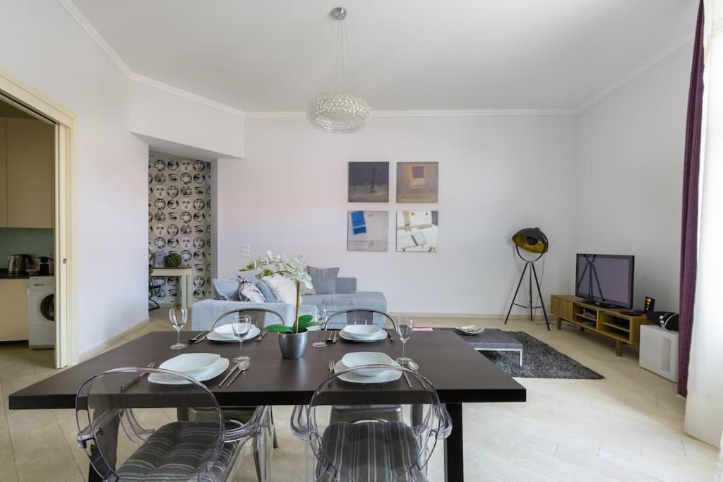 Designer Dream With Balcony At Vaci Street Apartment *